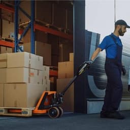 Warehouse & Logistics Worker